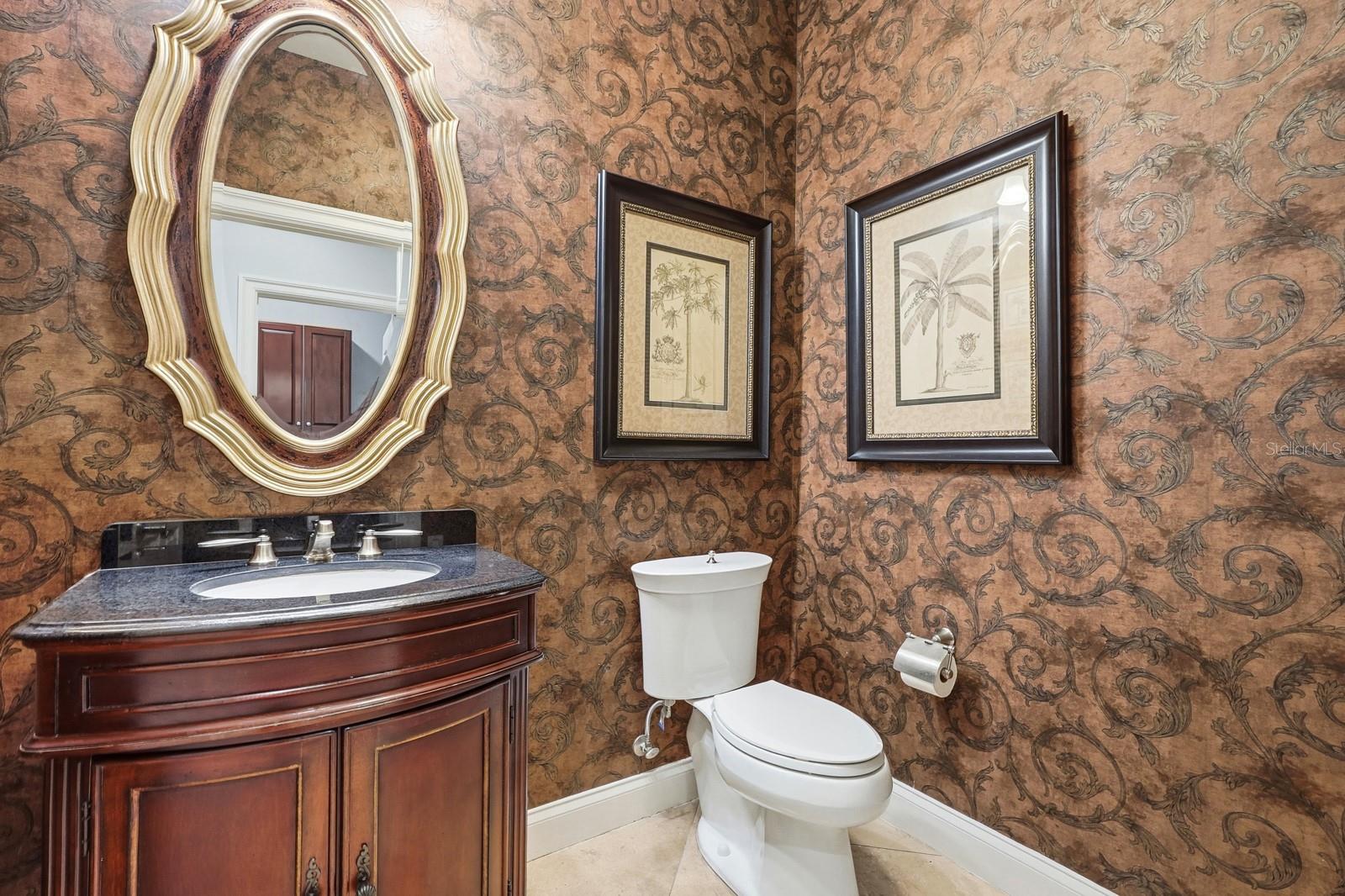 200 OCEAN CREST DR #843