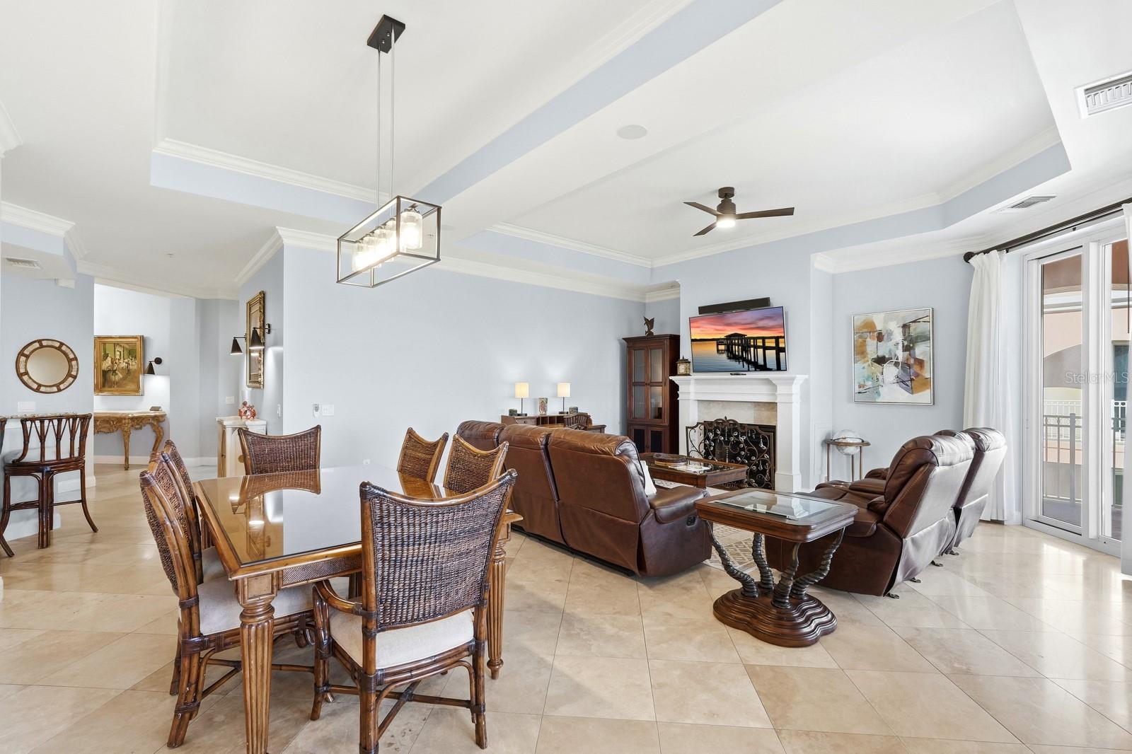 200 OCEAN CREST DR #843