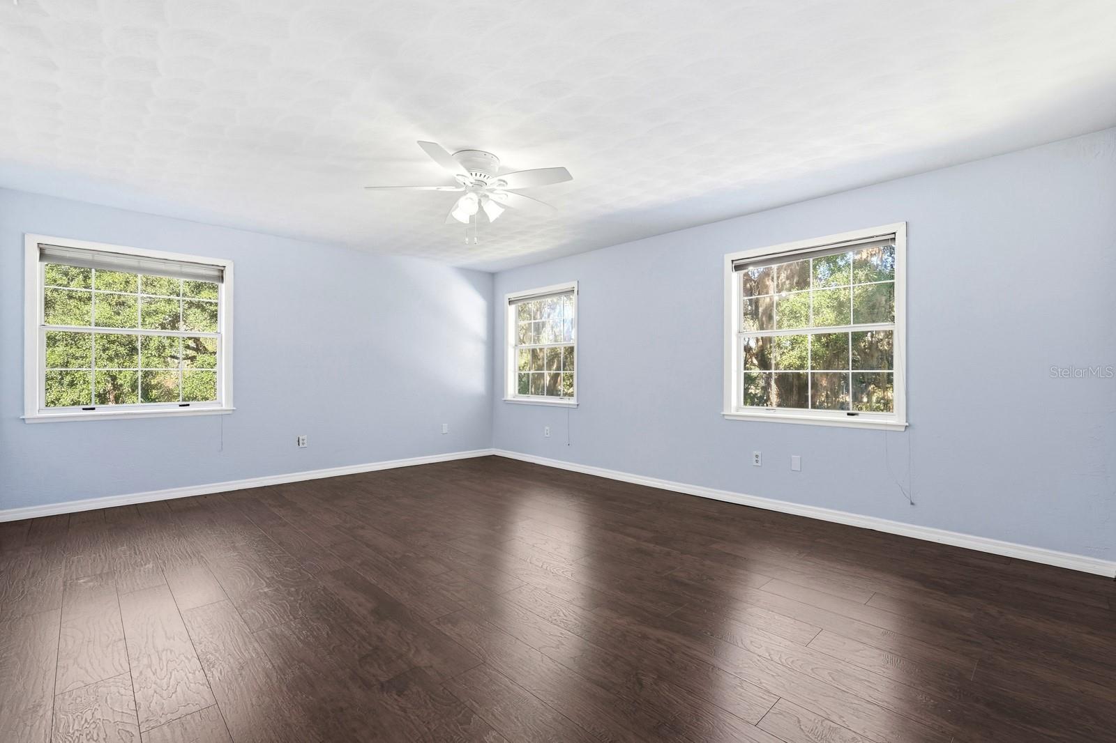 404 OLD HAW CREEK RD