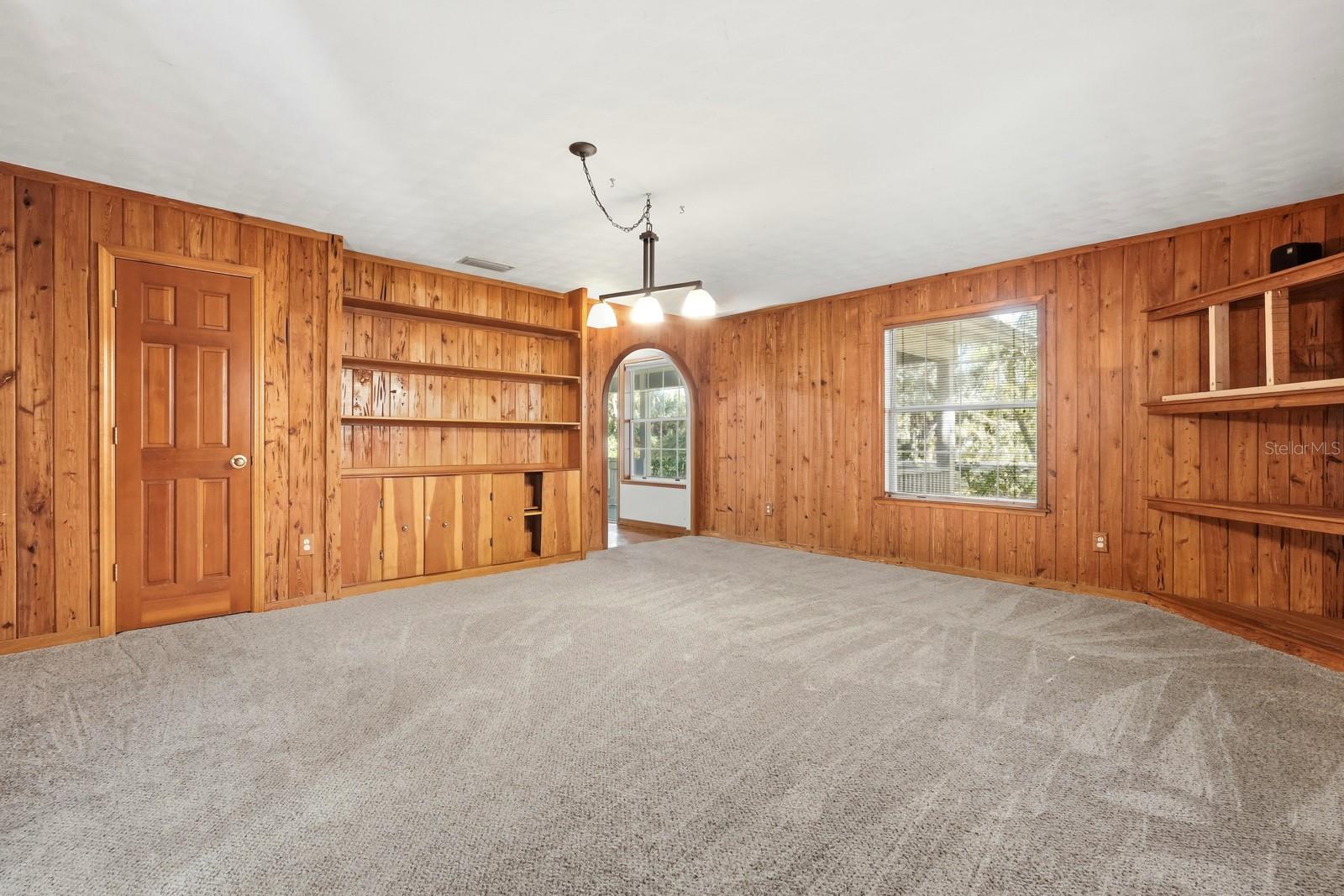 404 OLD HAW CREEK RD