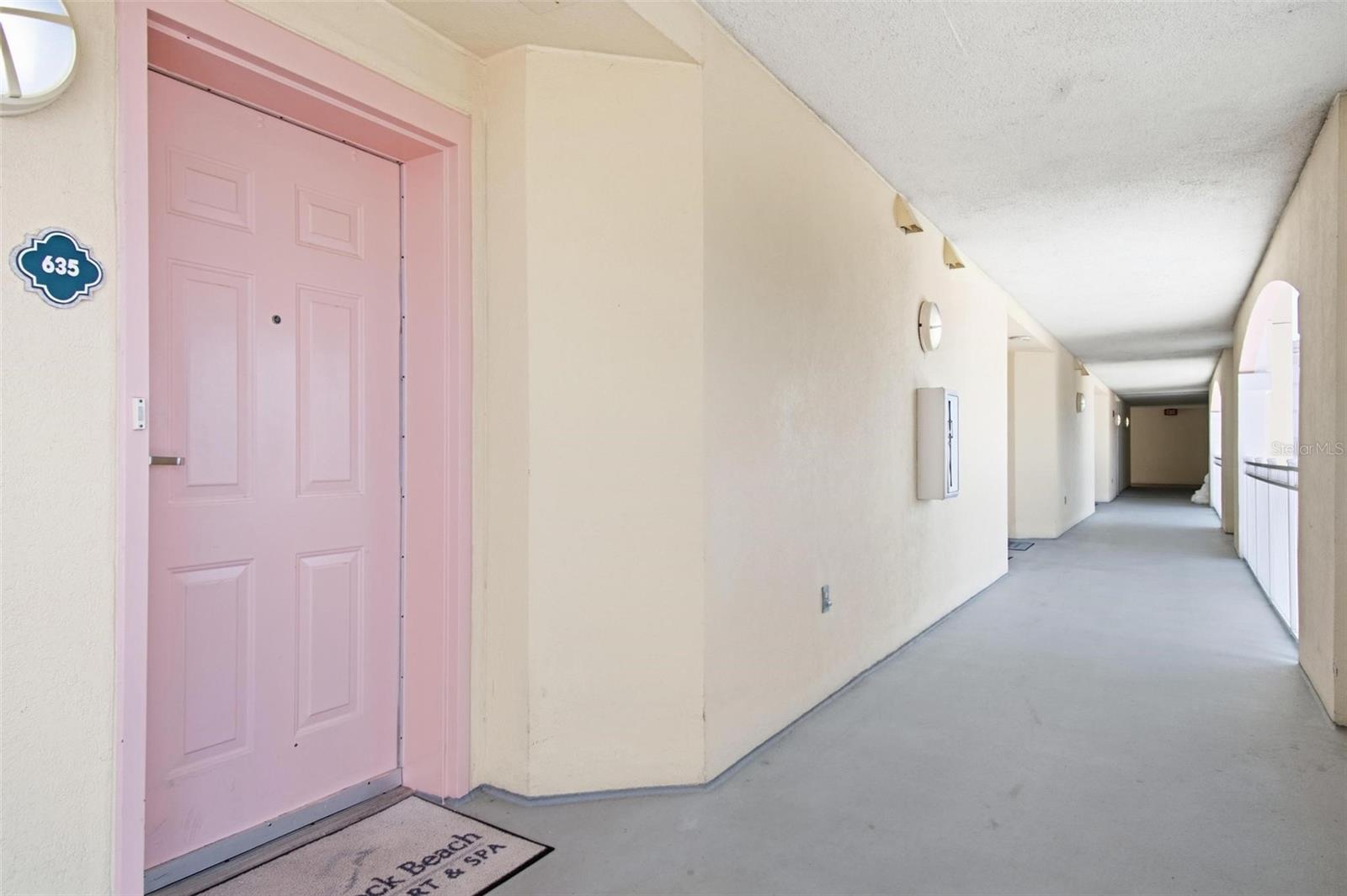 200 OCEAN CREST DR #635