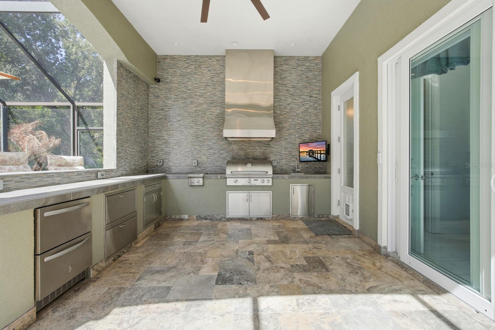11 OCEAN OAKS LN