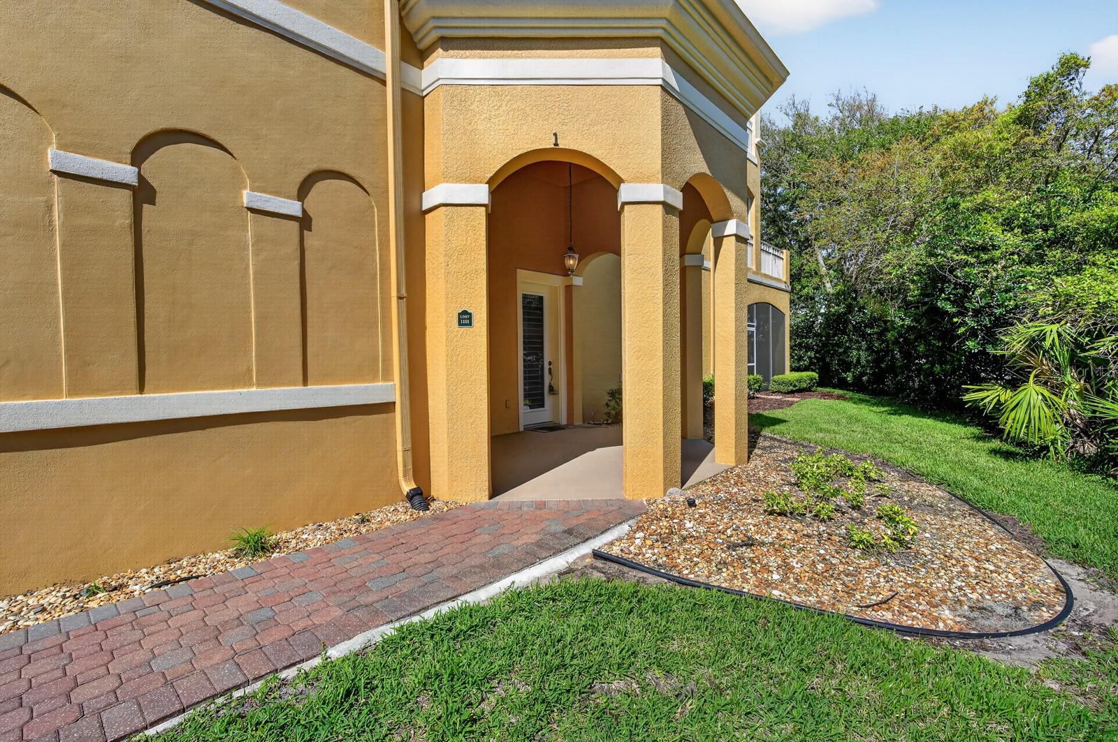 40 CASA BELLA CIR #1101