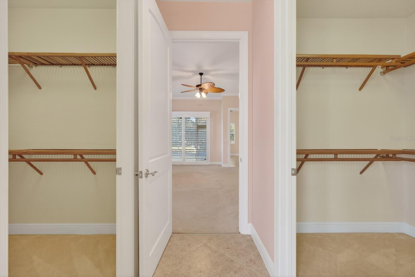 40 CASA BELLA CIR #1101