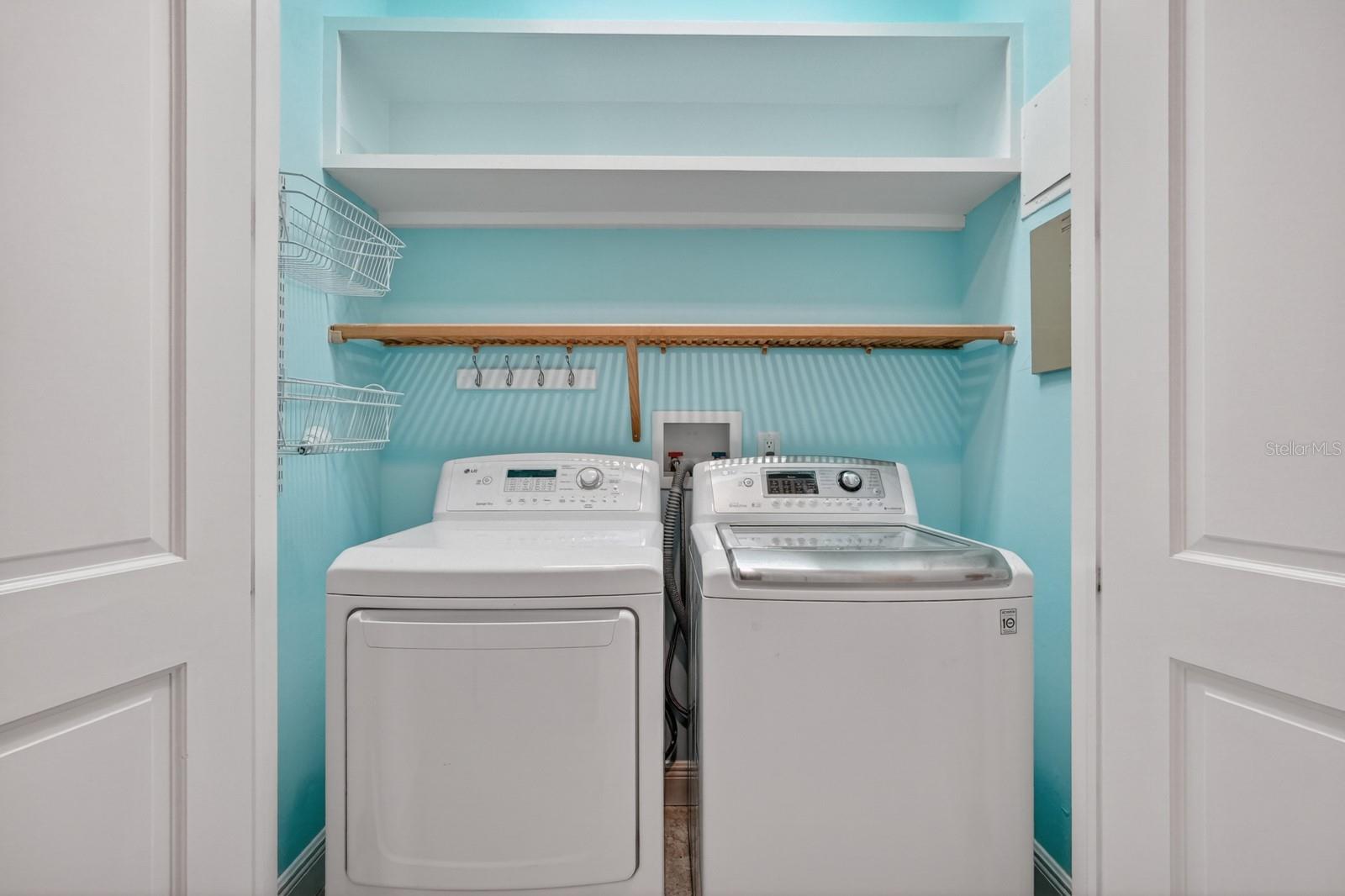 40 CASA BELLA CIR #1101