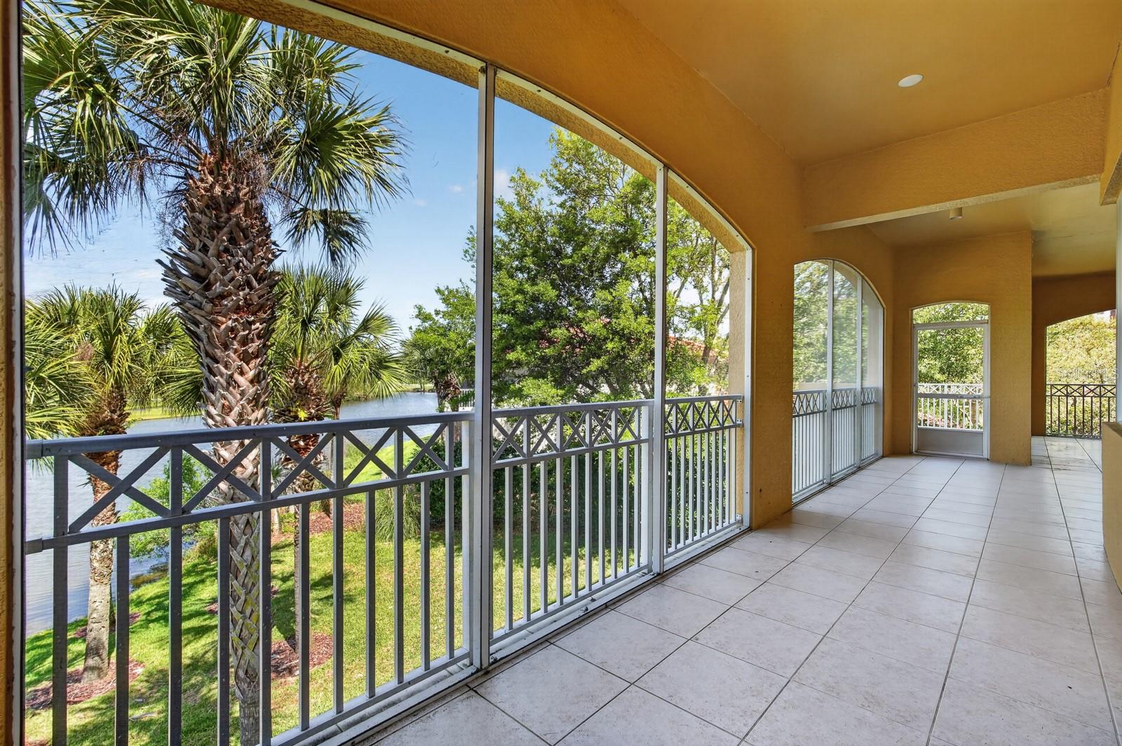 40 CASA BELLA CIR #1102