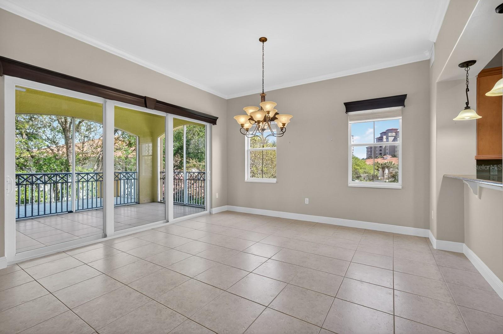 40 CASA BELLA CIR #1102