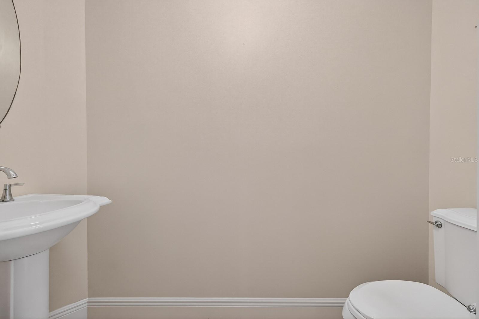 40 CASA BELLA CIR #1102