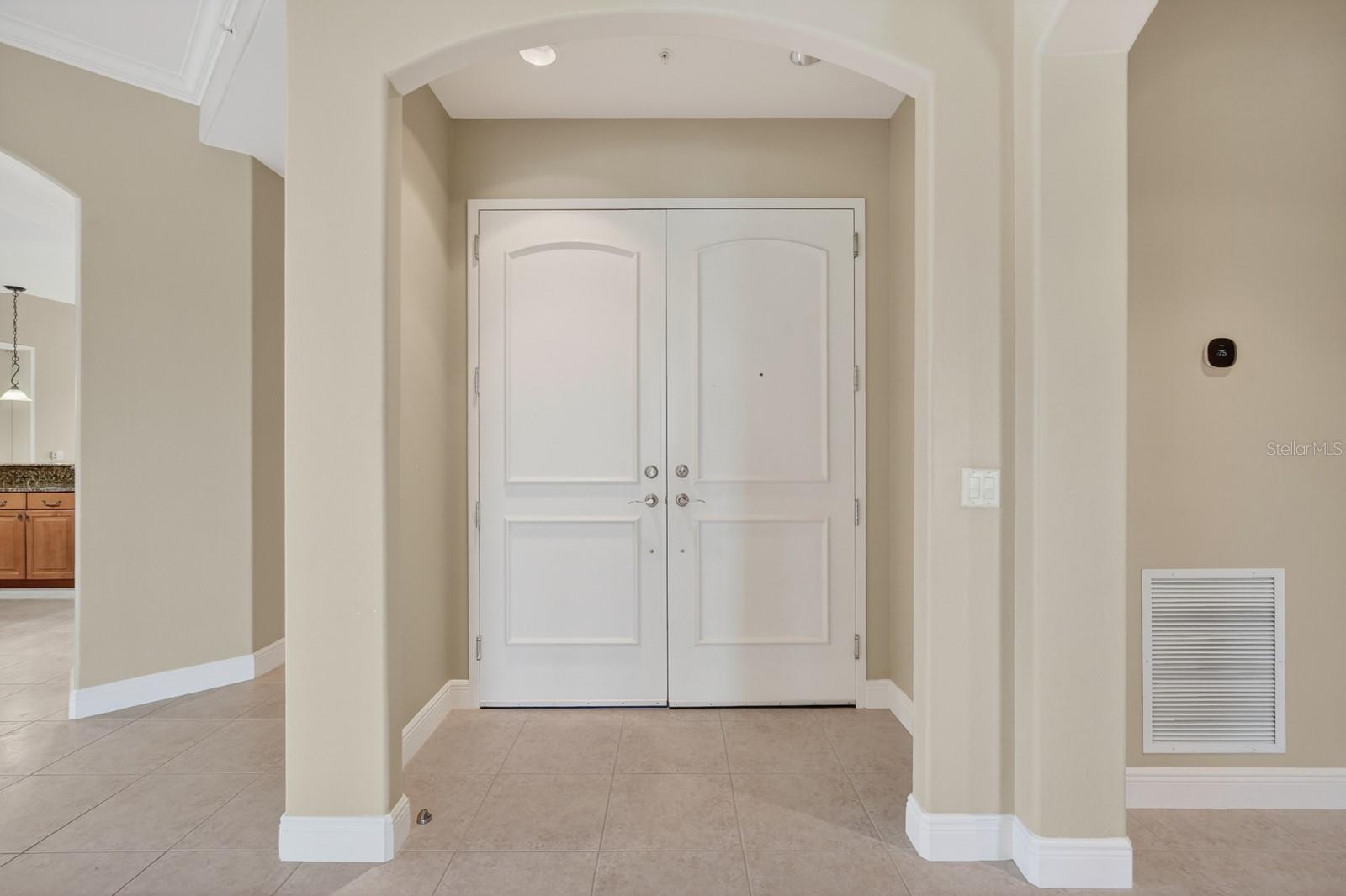 40 CASA BELLA CIR #1102