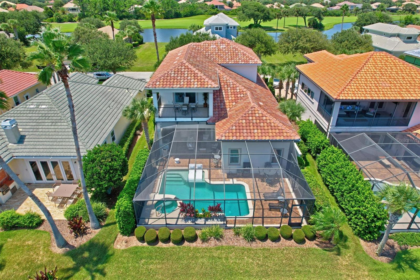 40 KINGFISHER LN