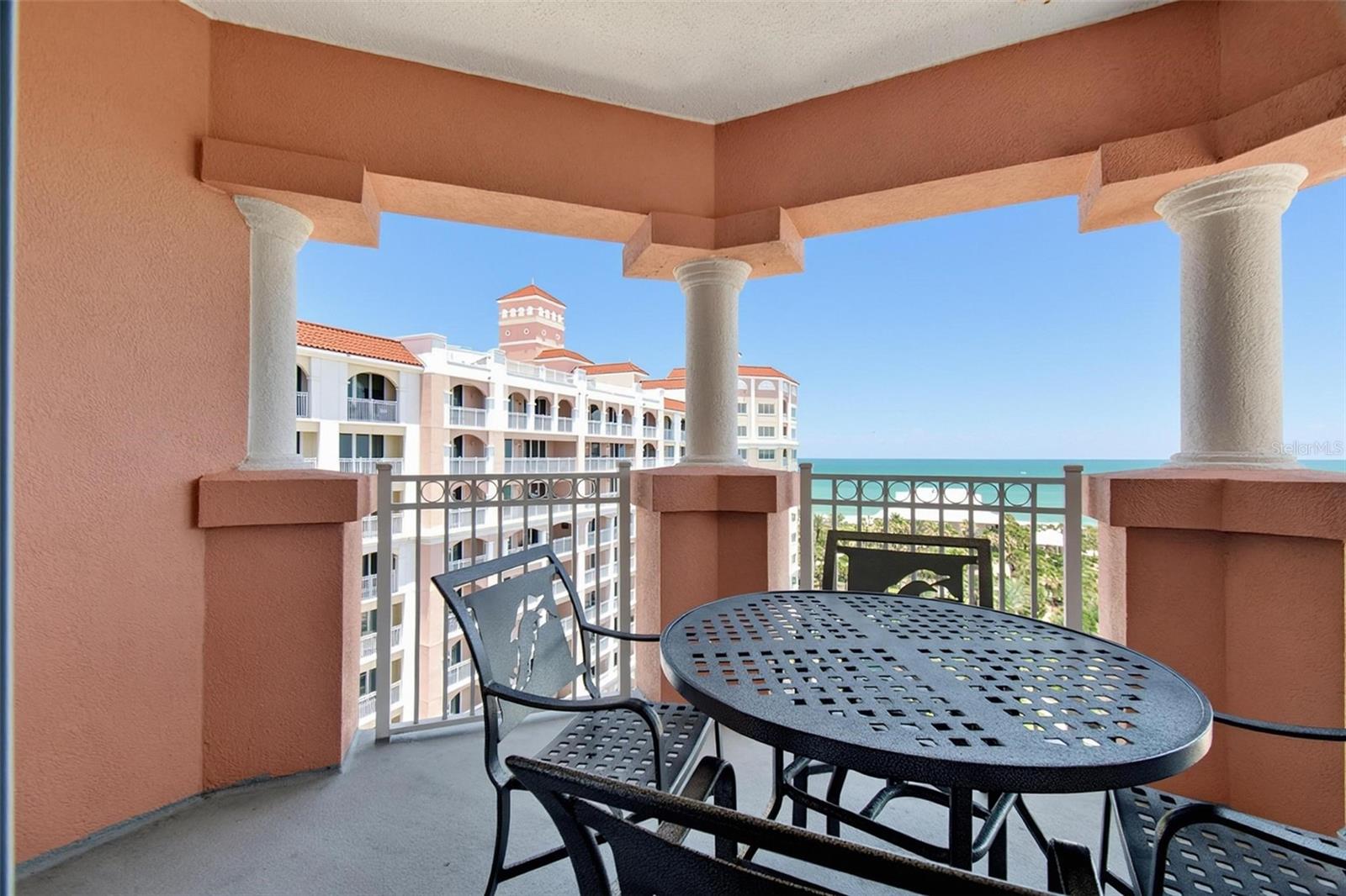 200 OCEAN CREST DR #924
