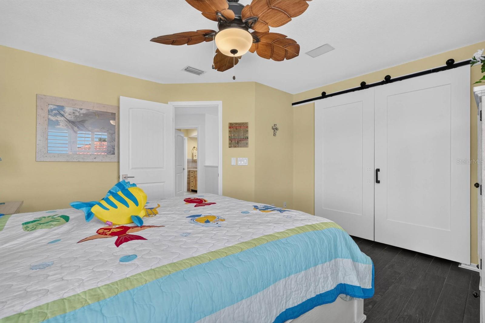 15 MADEIRA CT