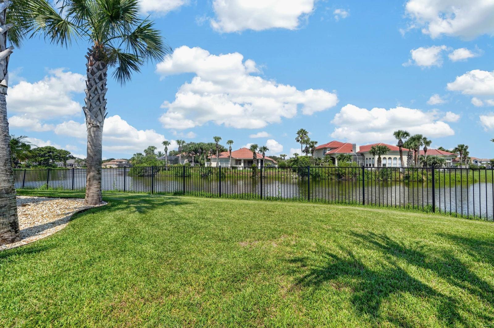 15 MADEIRA CT