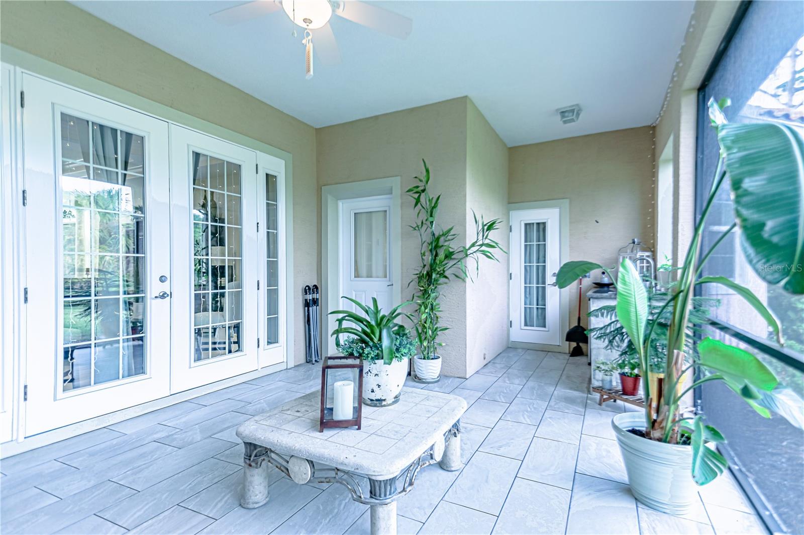 205 HERON DR