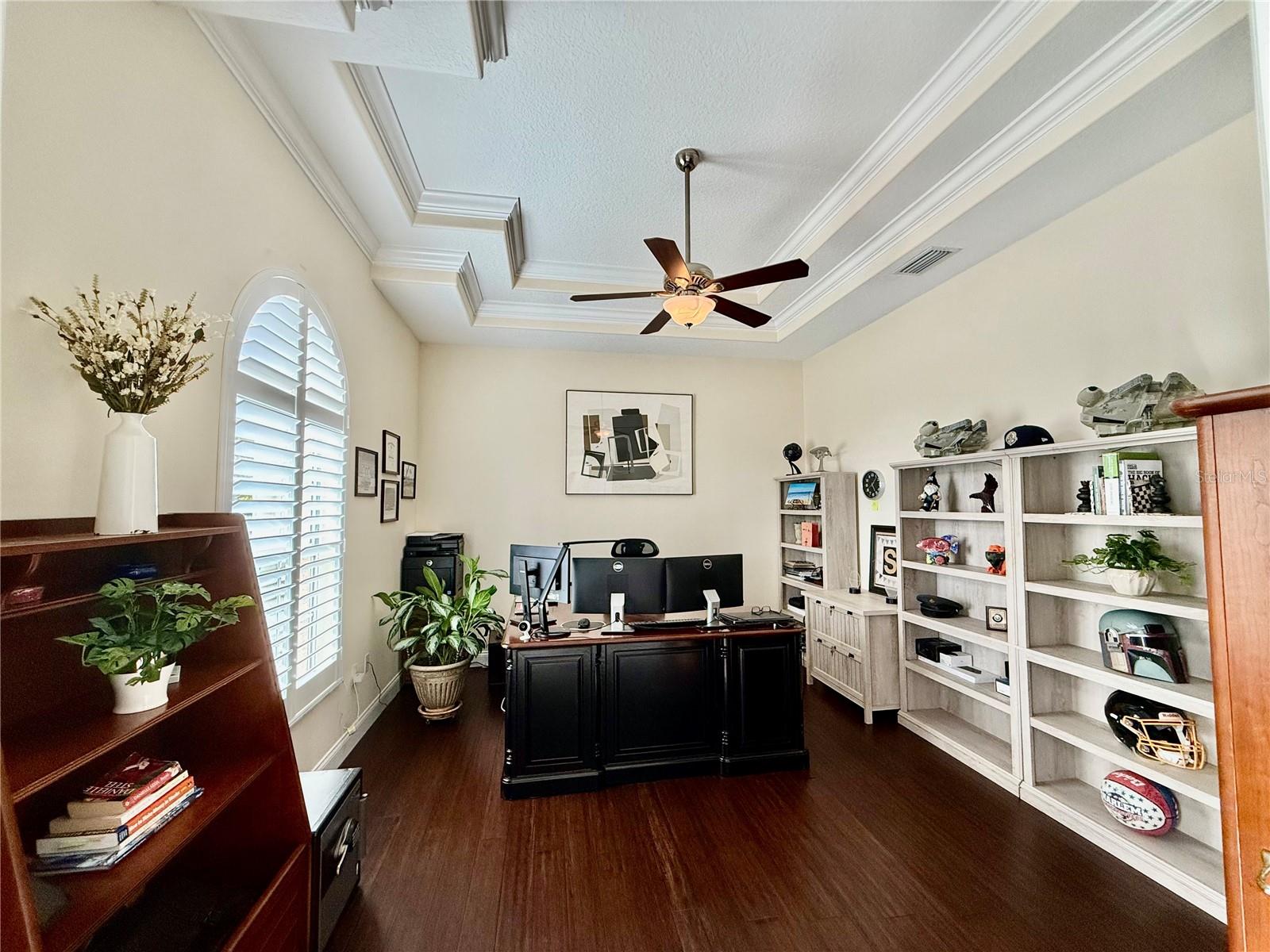 205 HERON DR
