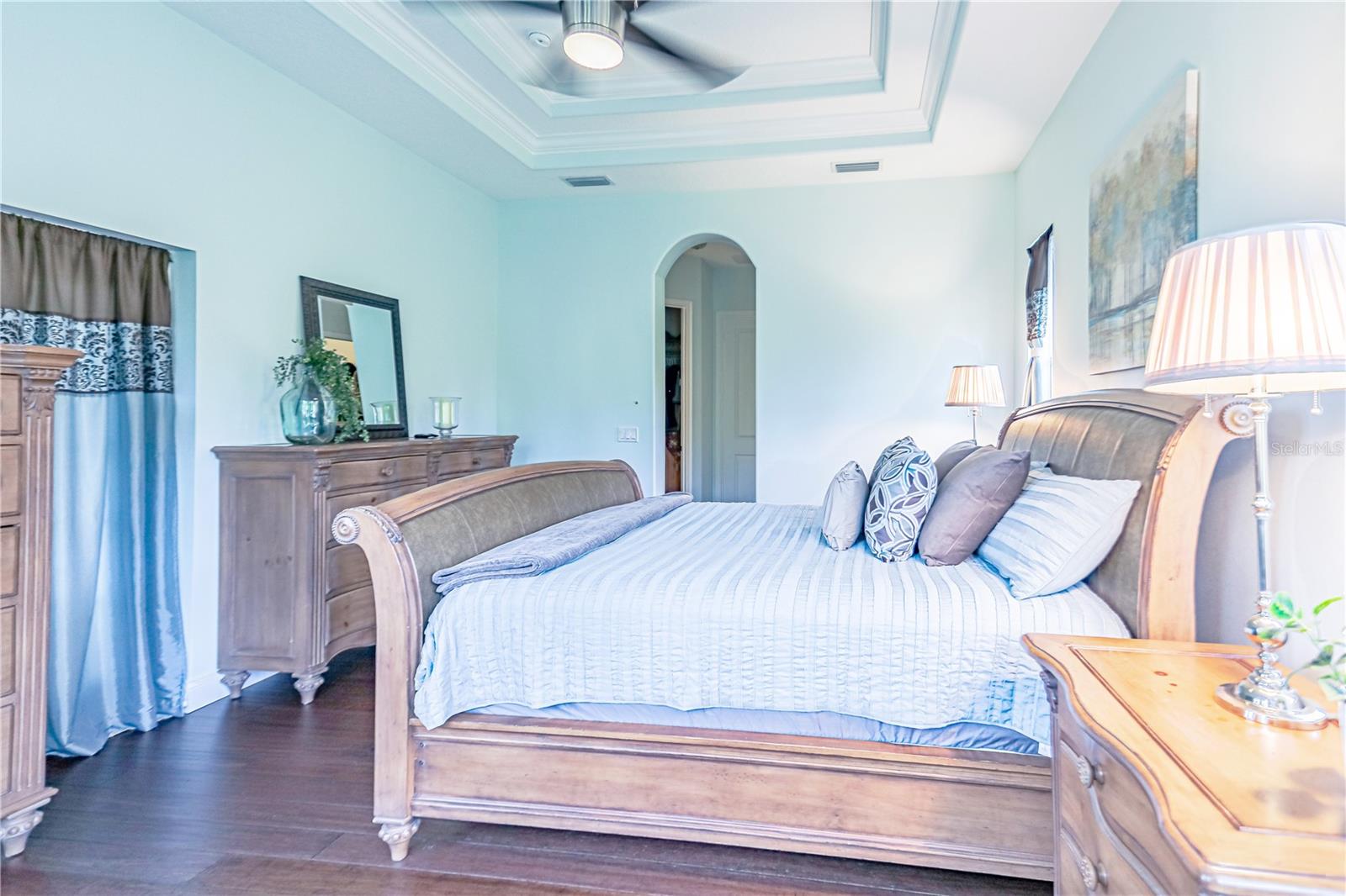205 HERON DR