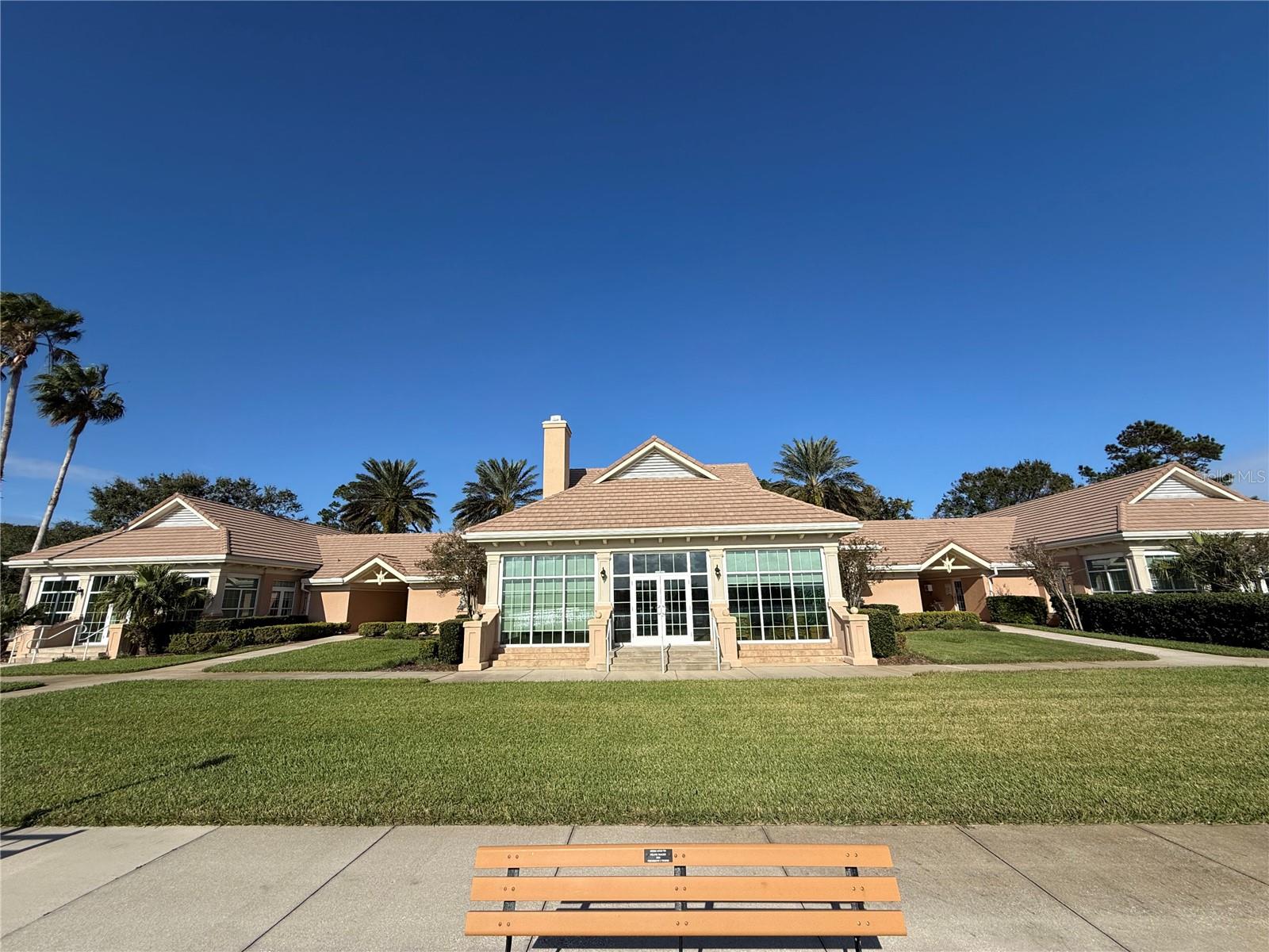 205 HERON DR