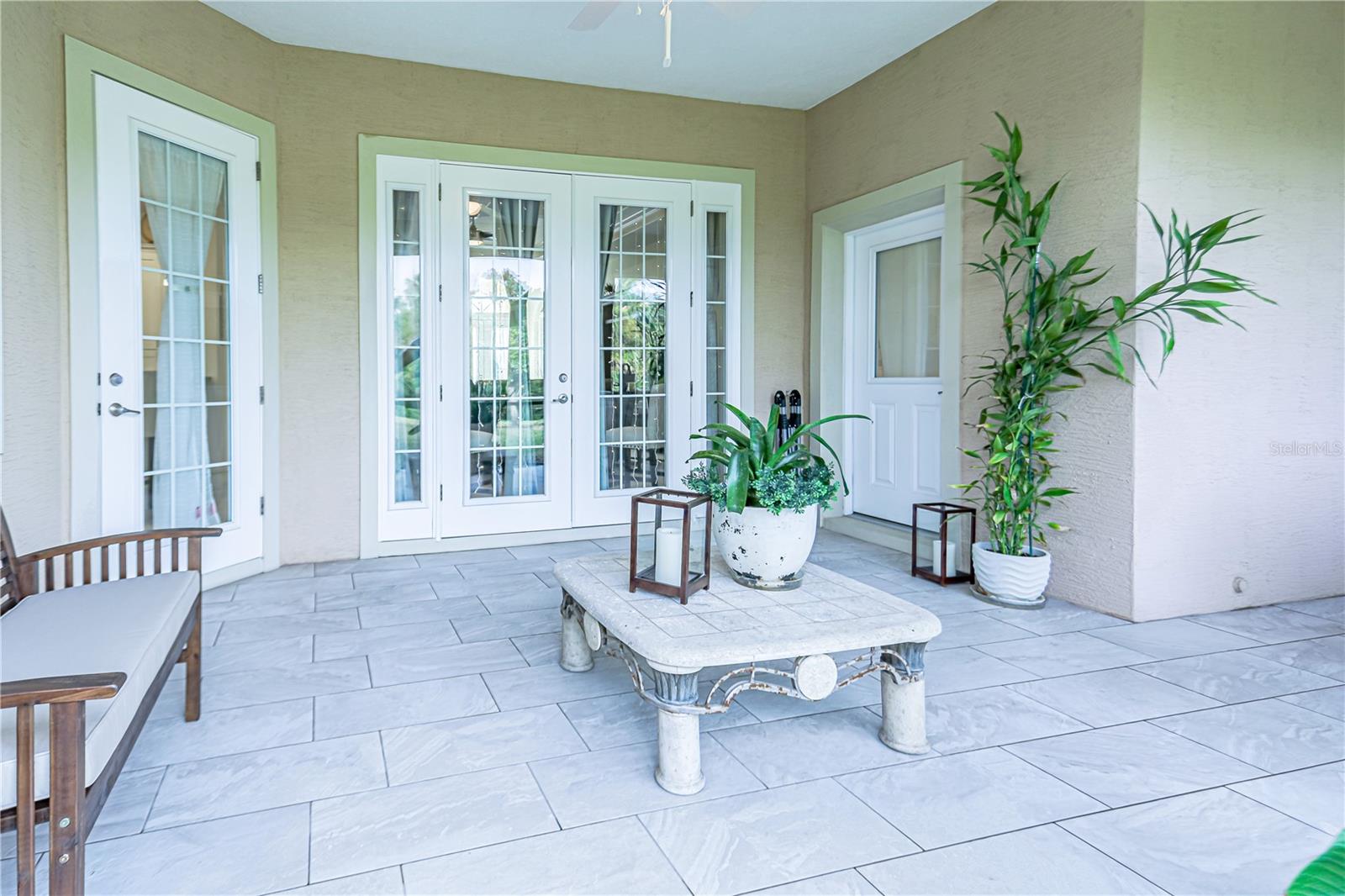 205 HERON DR