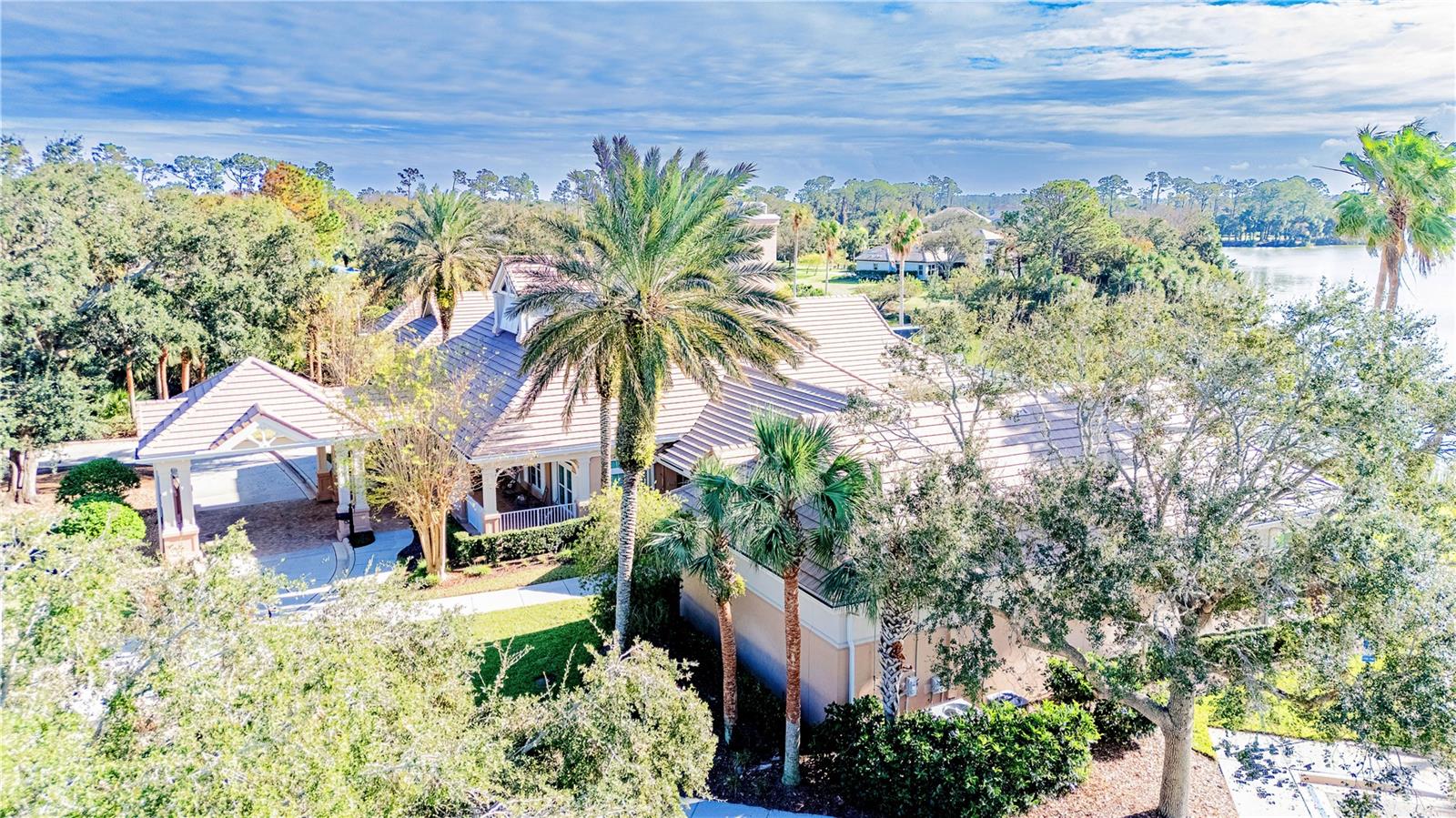 205 HERON DR