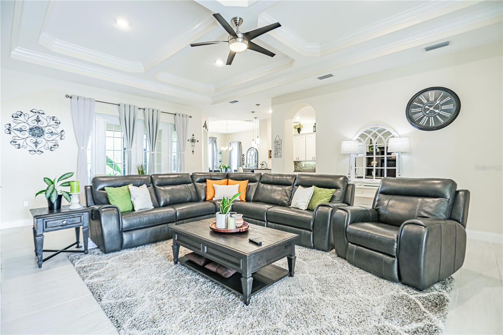 205 HERON DR