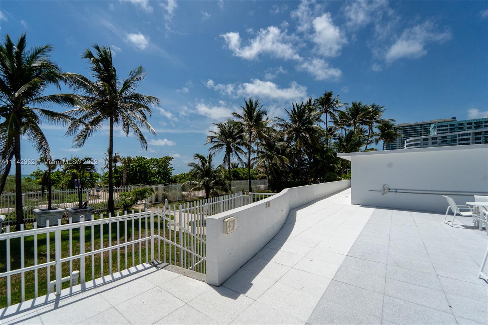 5255 Collins Ave Unit: 2A