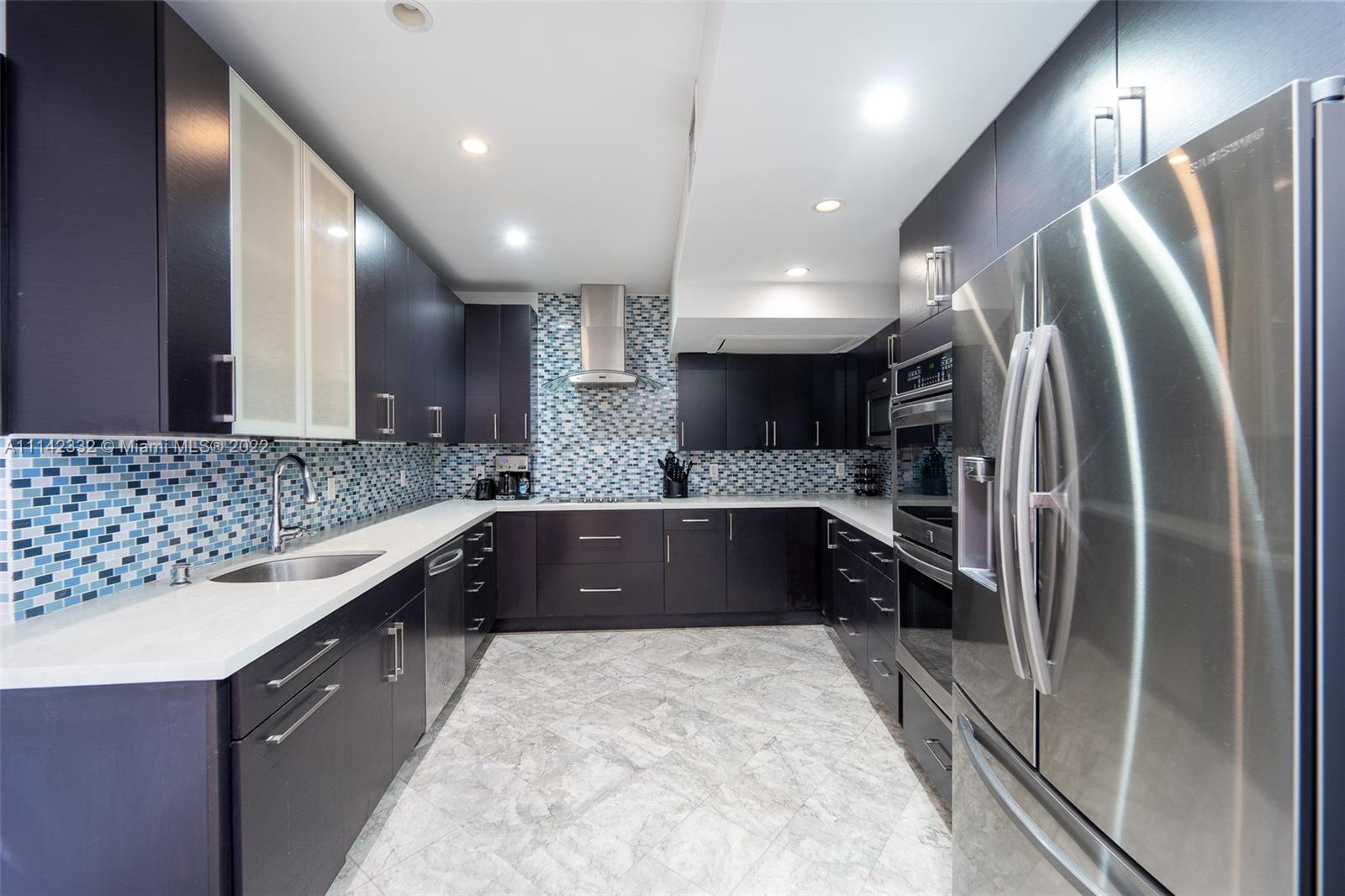 5255 Collins Ave Unit: 2A
