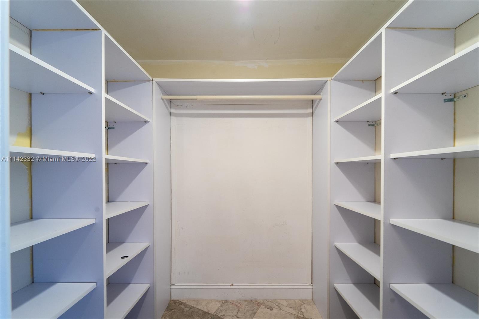 5255 Collins Ave Unit: 2A