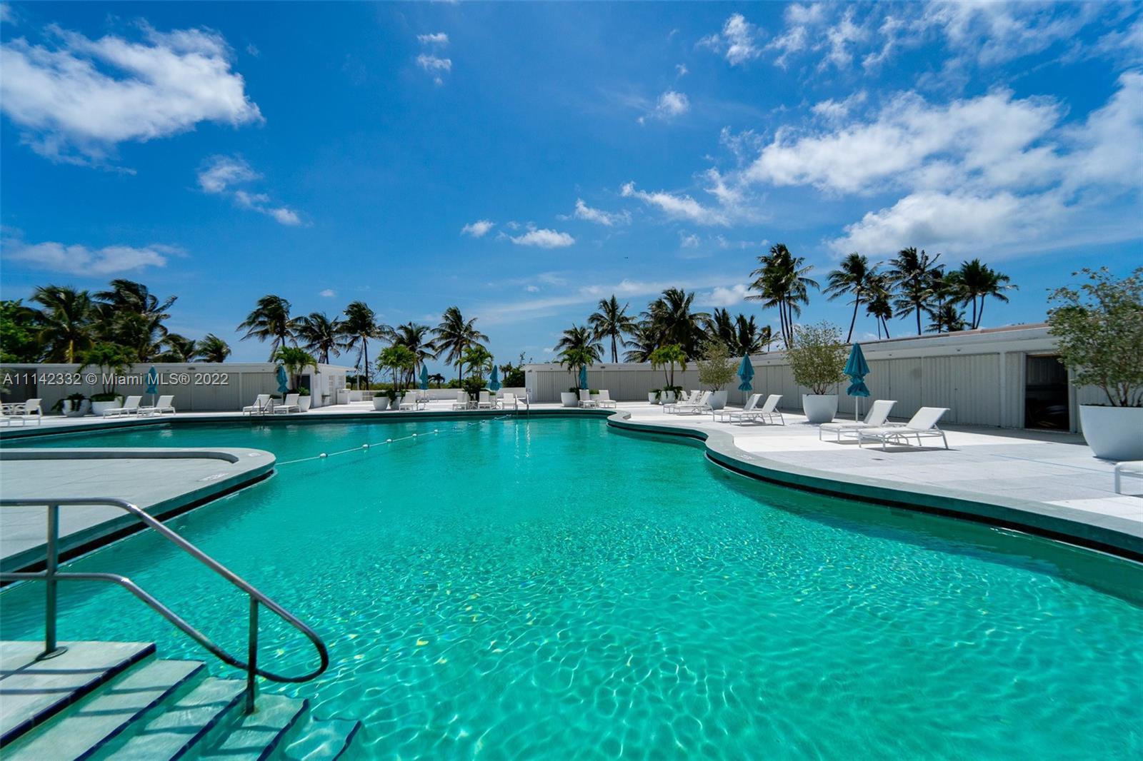 5255 Collins Ave Unit: 2A