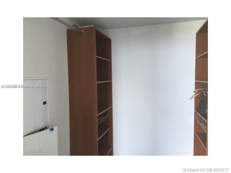 185 SW 7 ST Unit: 1400