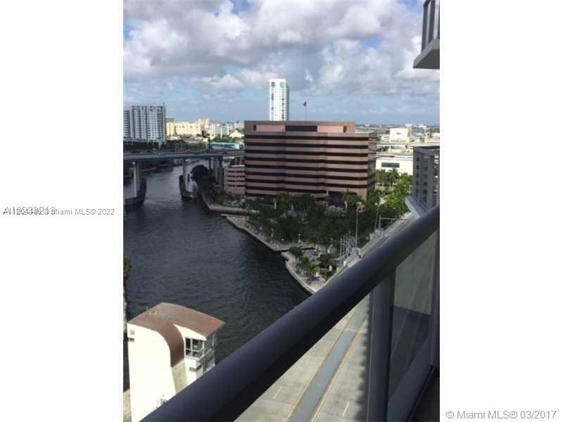 185 SW 7 ST Unit: 1400