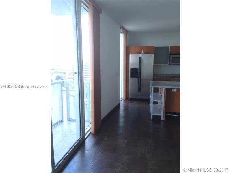 185 SW 7 ST Unit: 1400