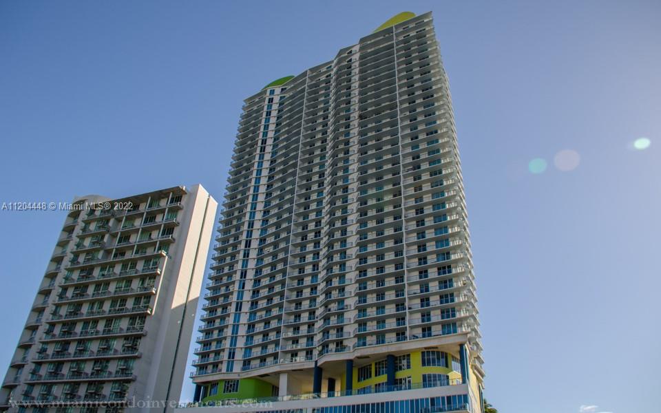 185 SW 7 ST Unit: 1400