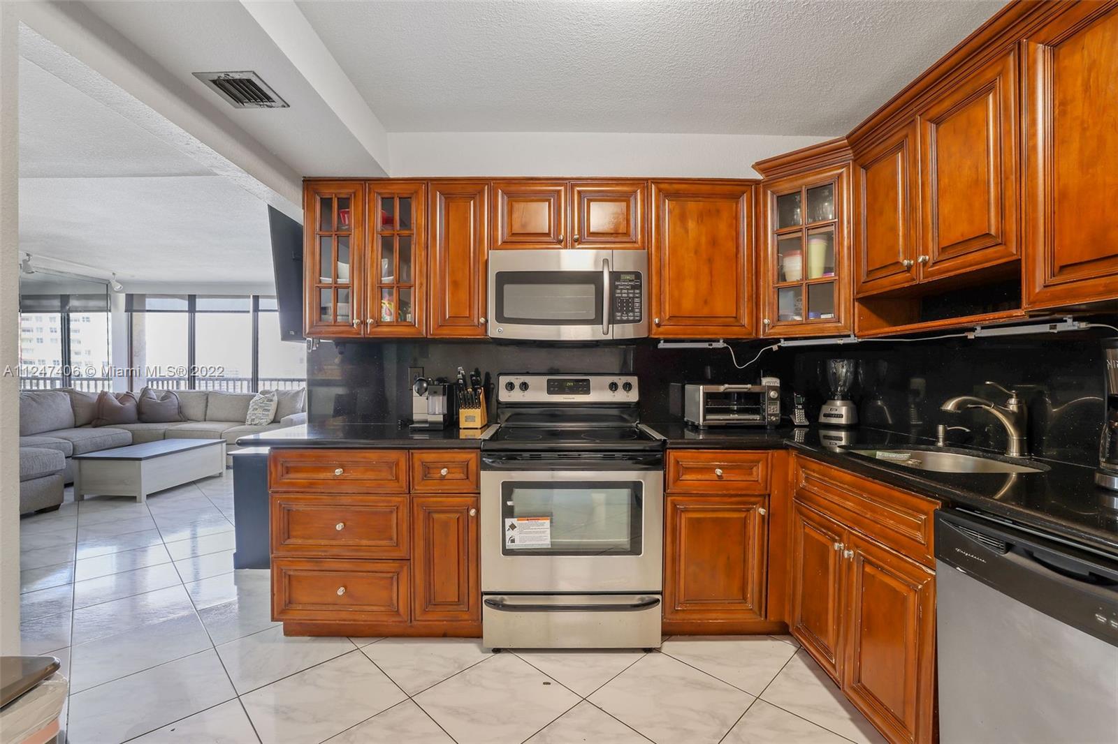 2049 S Ocean Dr Unit: 1508