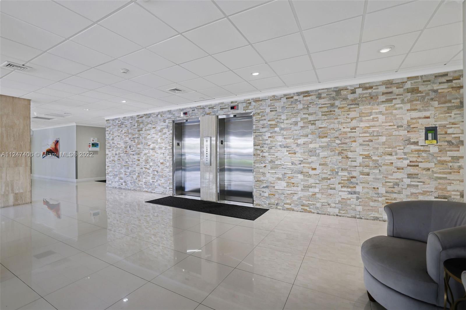 2049 S Ocean Dr Unit: 1508