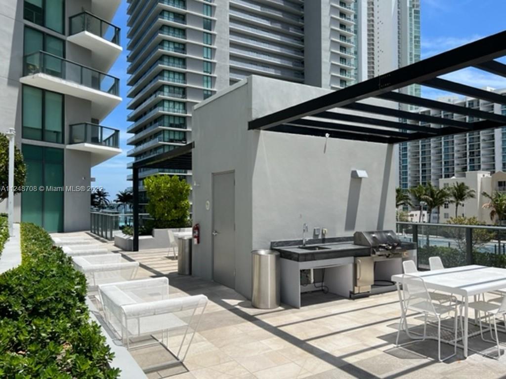 501 NE 31st St Unit: 1606