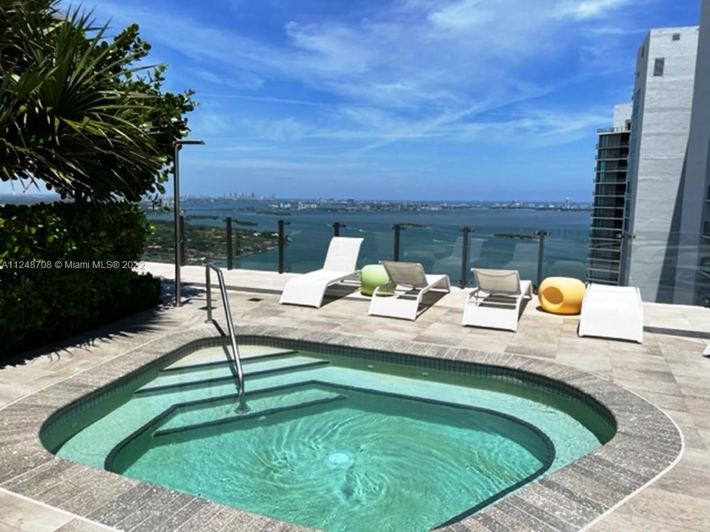 501 NE 31st St Unit: 1606