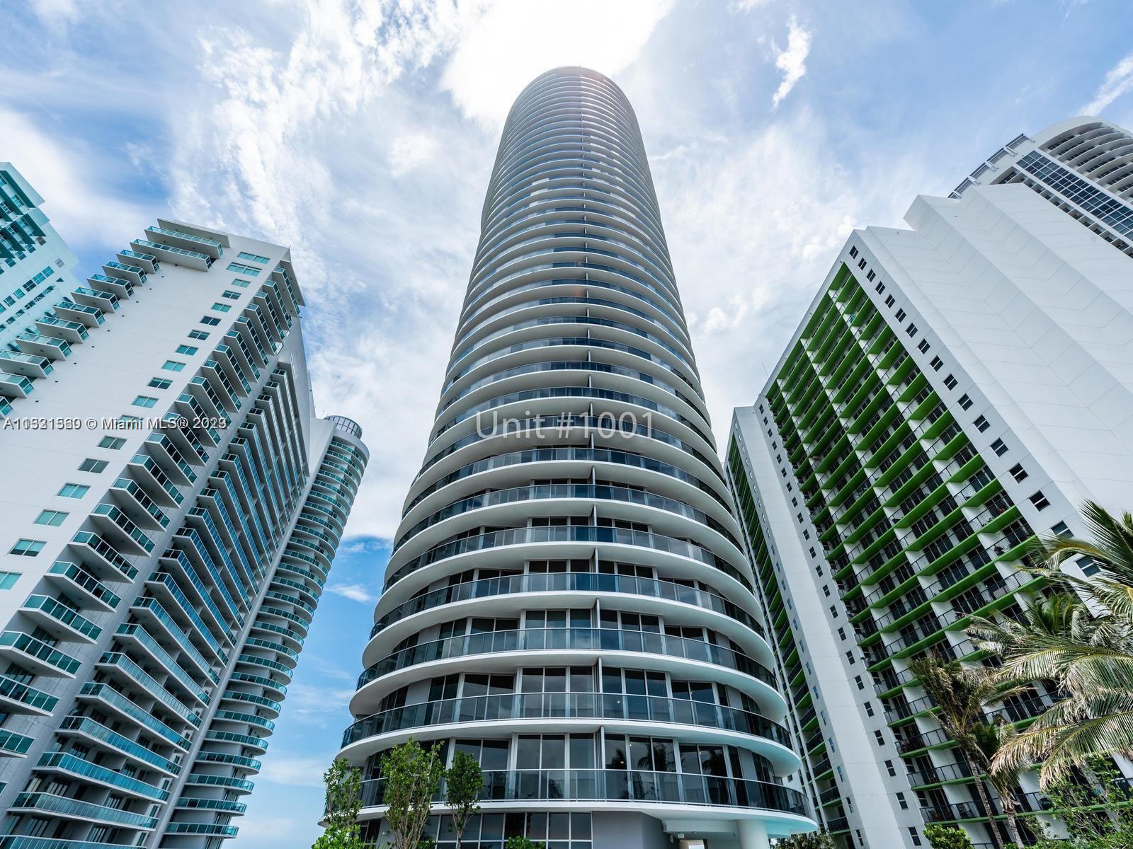 488 NE 18th St Unit: 1001