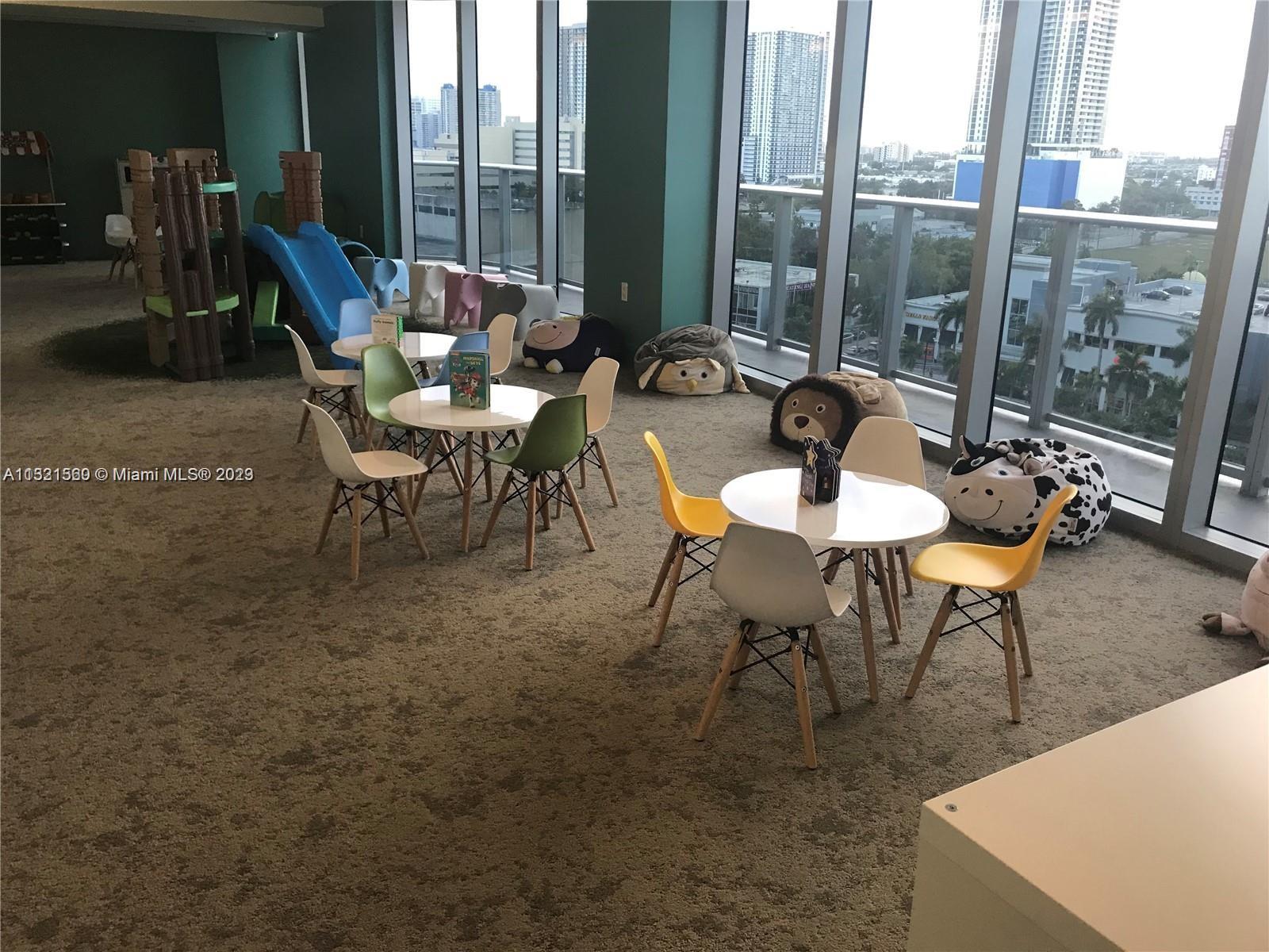 488 NE 18th St Unit: 1001