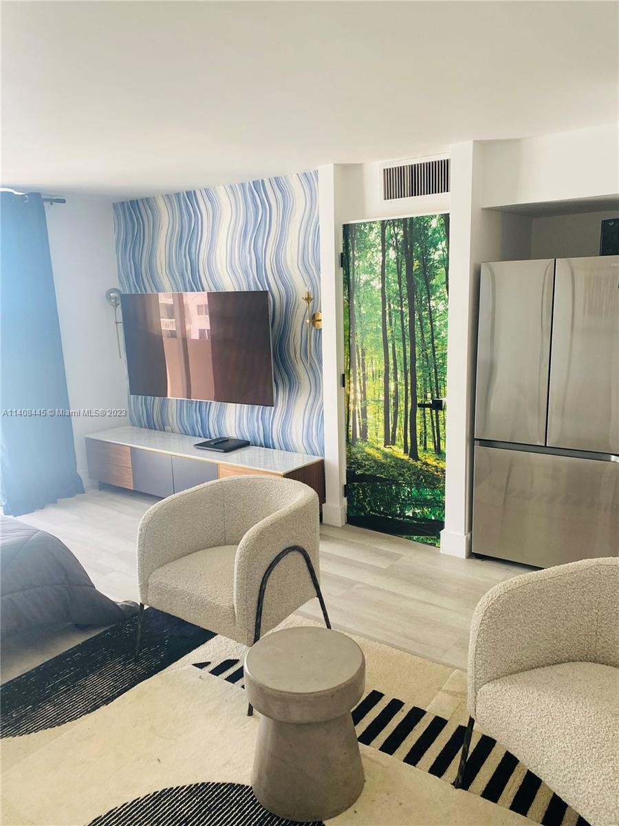 345 Ocean Dr Unit: 718