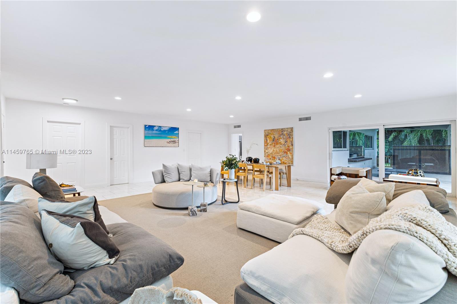 1505 NE 13th Pl