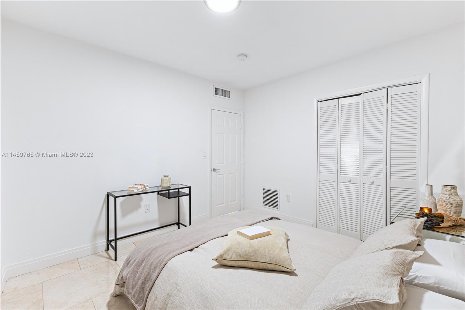 1505 NE 13th Pl