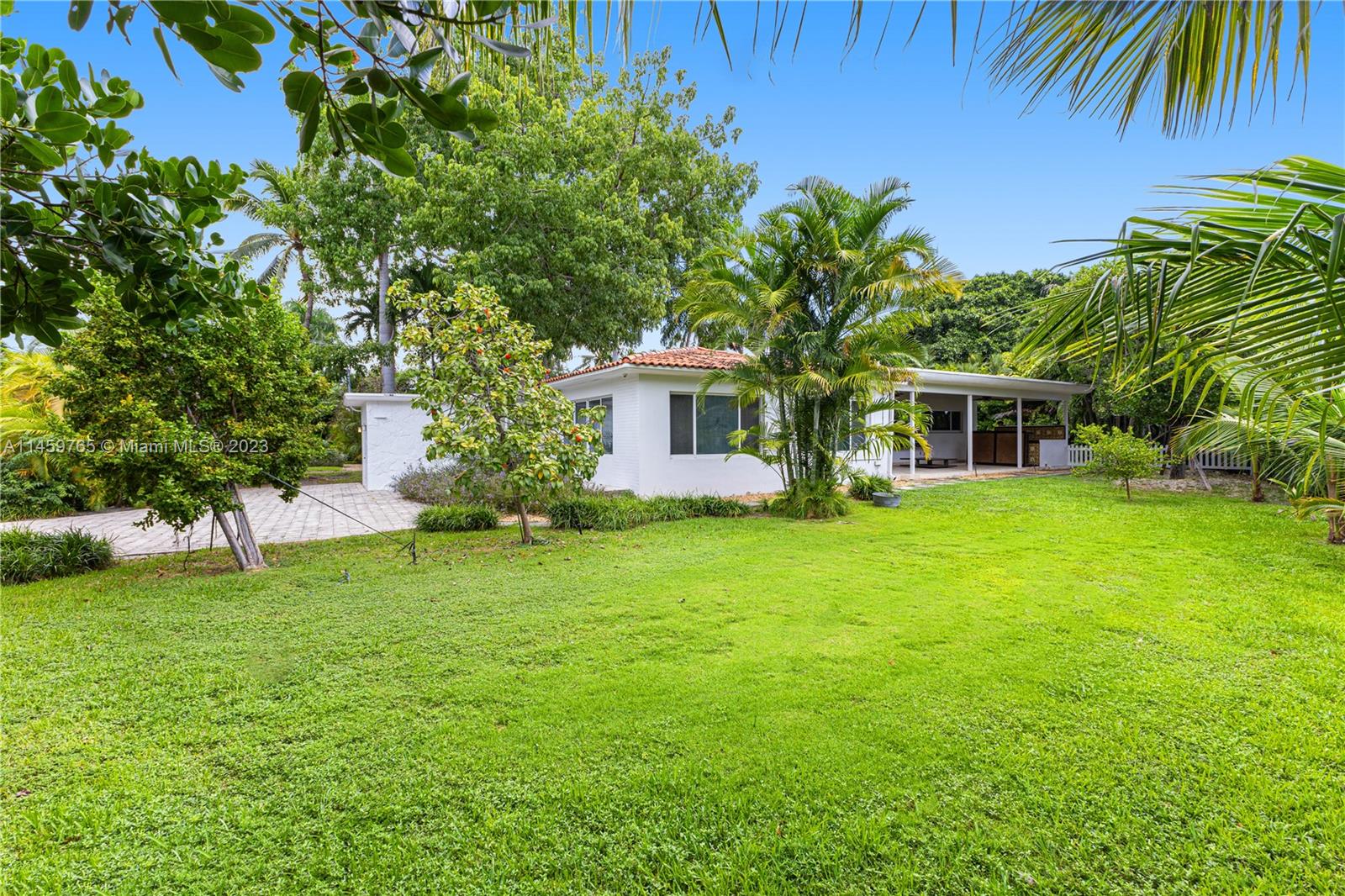 1505 NE 13th Pl