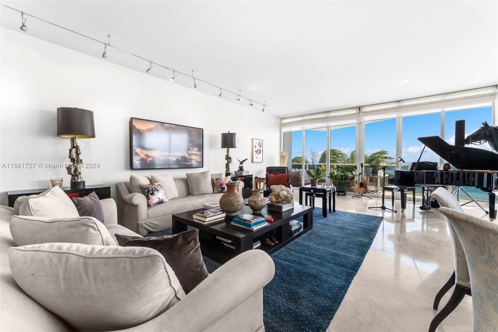 10225 Collins Ave # 402