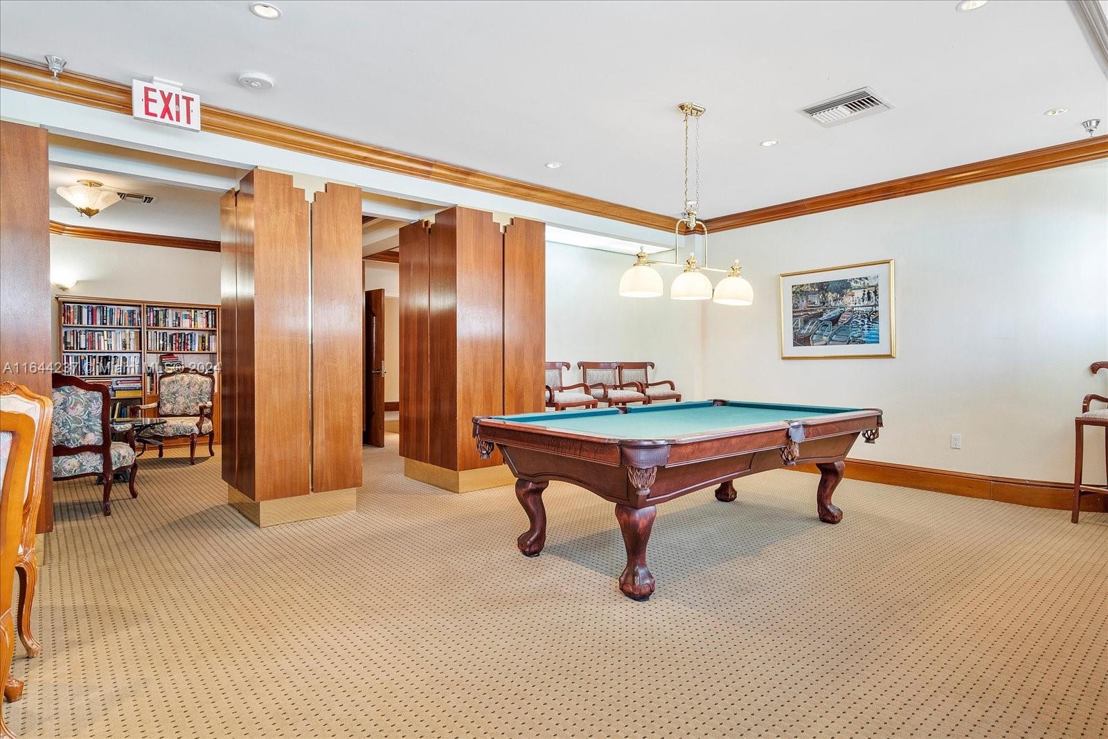 5757 Collins Ave # 2106