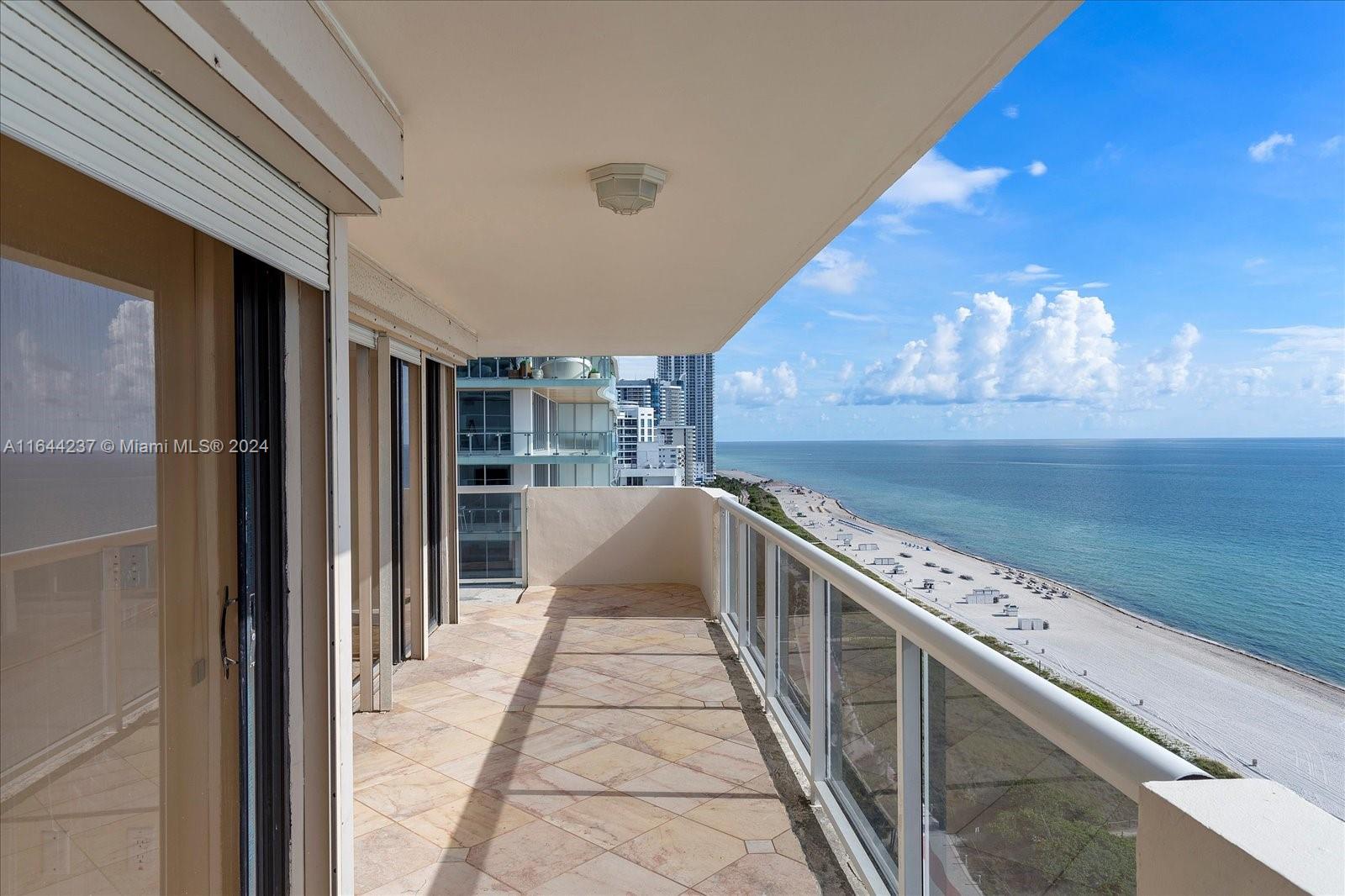 5757 Collins Ave # 2106