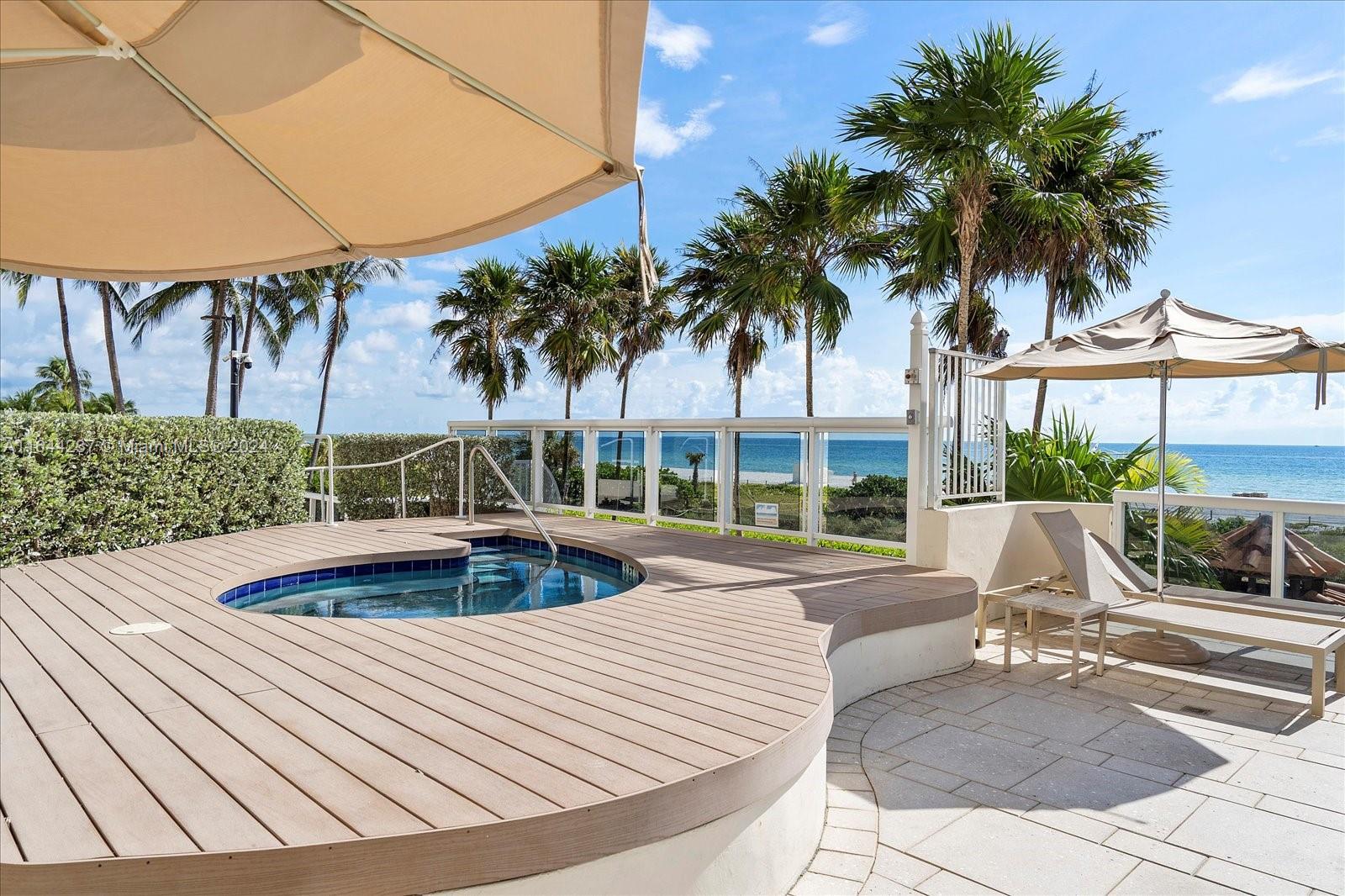 5757 Collins Ave # 2106