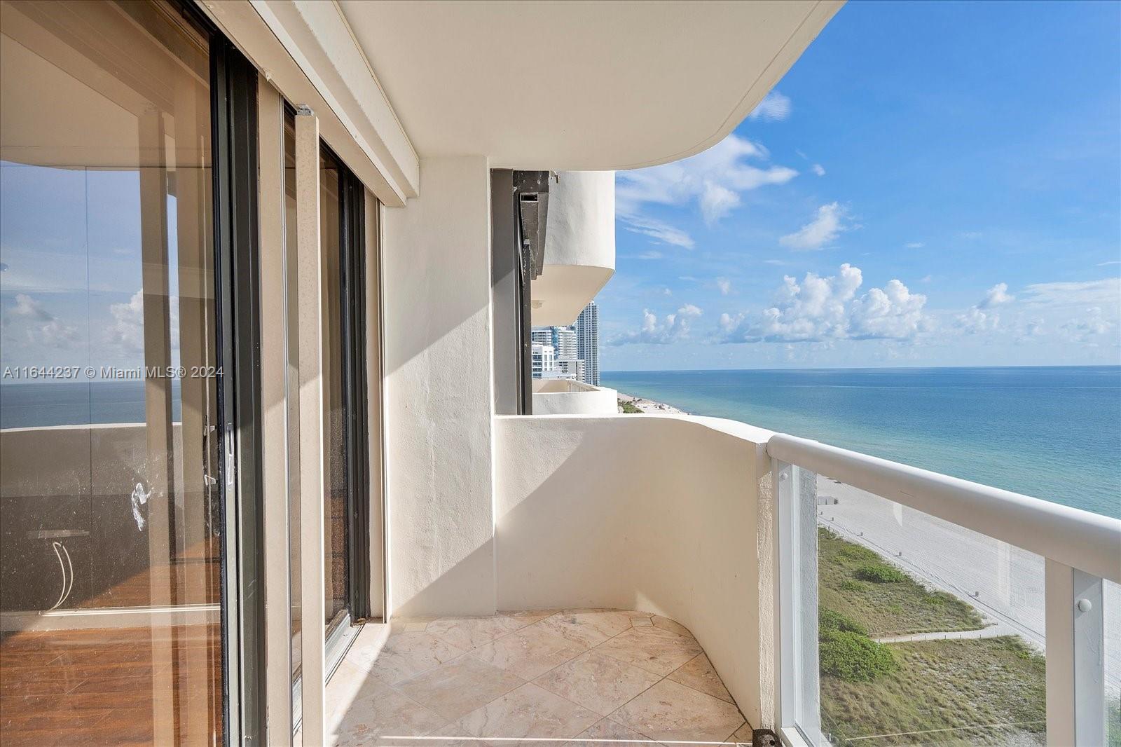 5757 Collins Ave # 2106