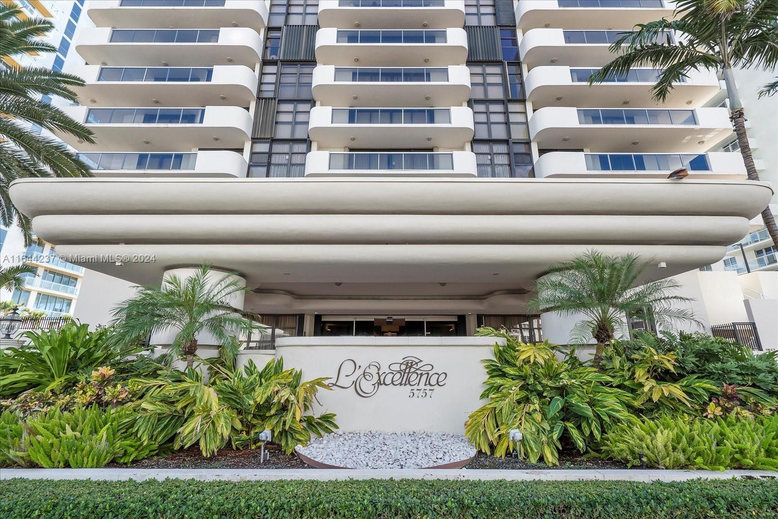 5757 Collins Ave # 2106