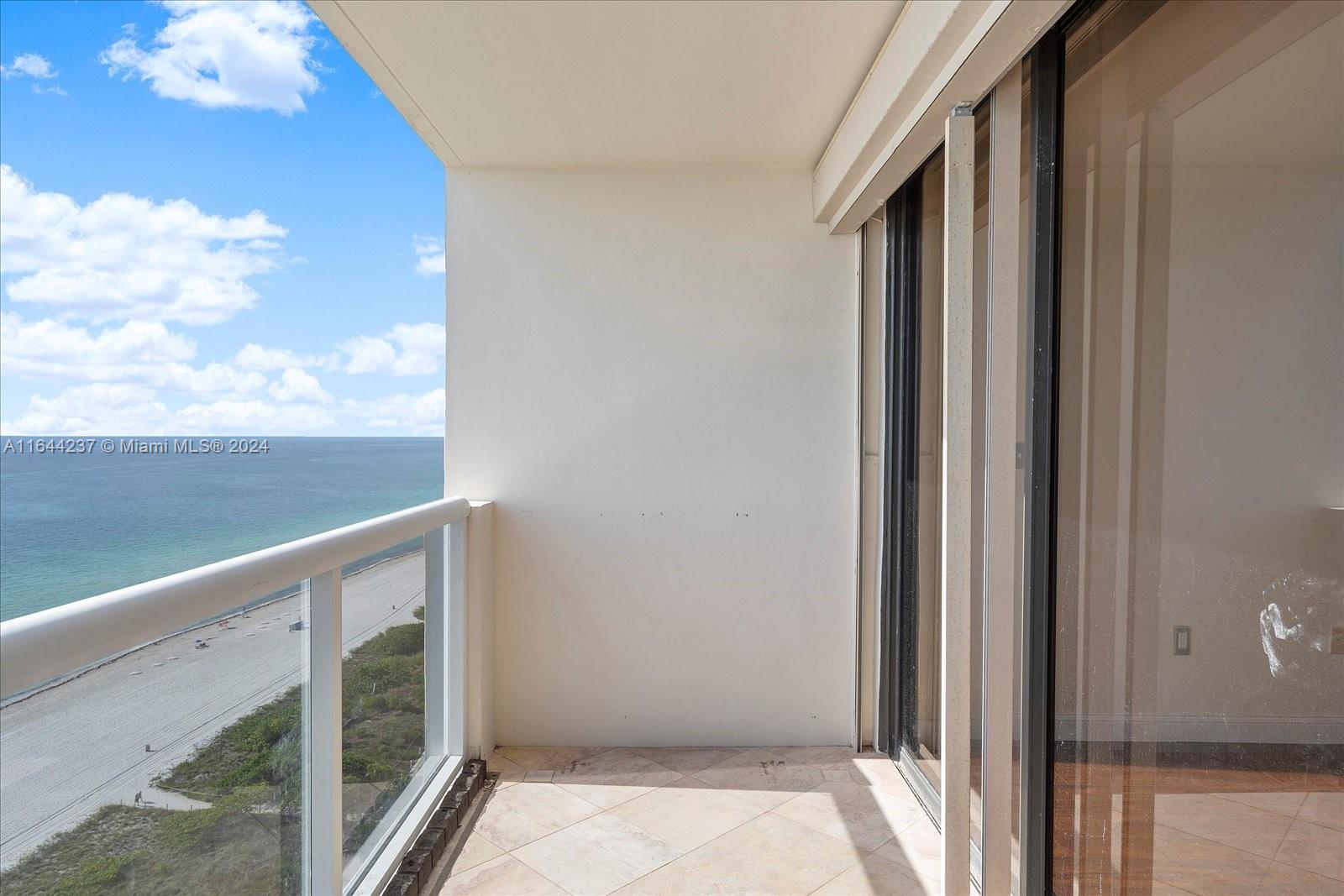 5757 Collins Ave # 2106