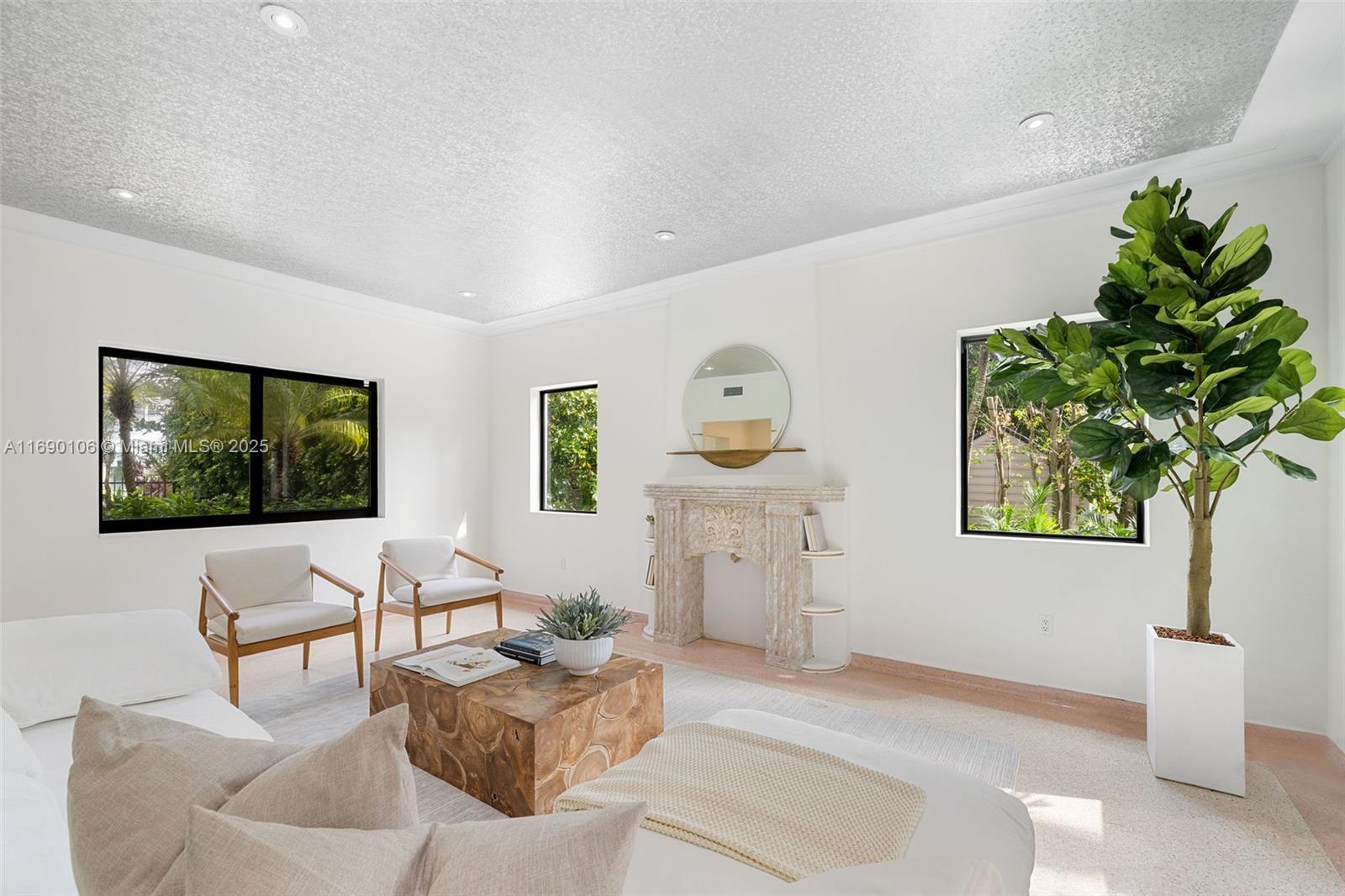 330 W 47th St